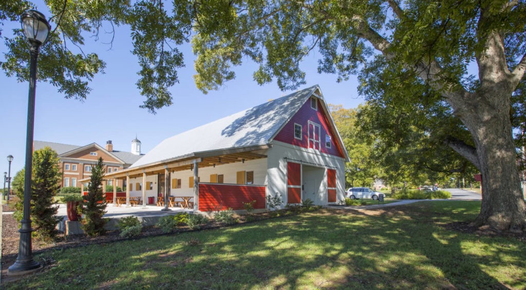 Historic Mule Barn and Dundee Café on the University of Georgia Griffin campus